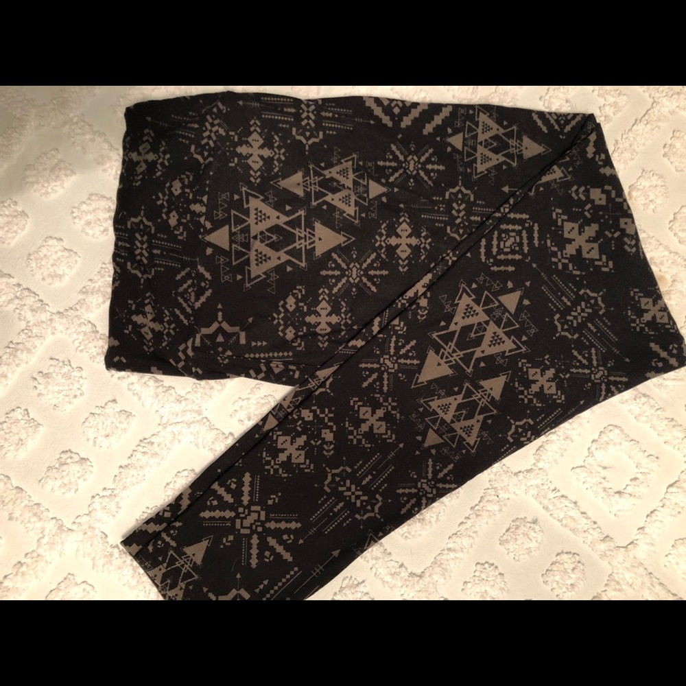 LuLaRoe TC Leggings